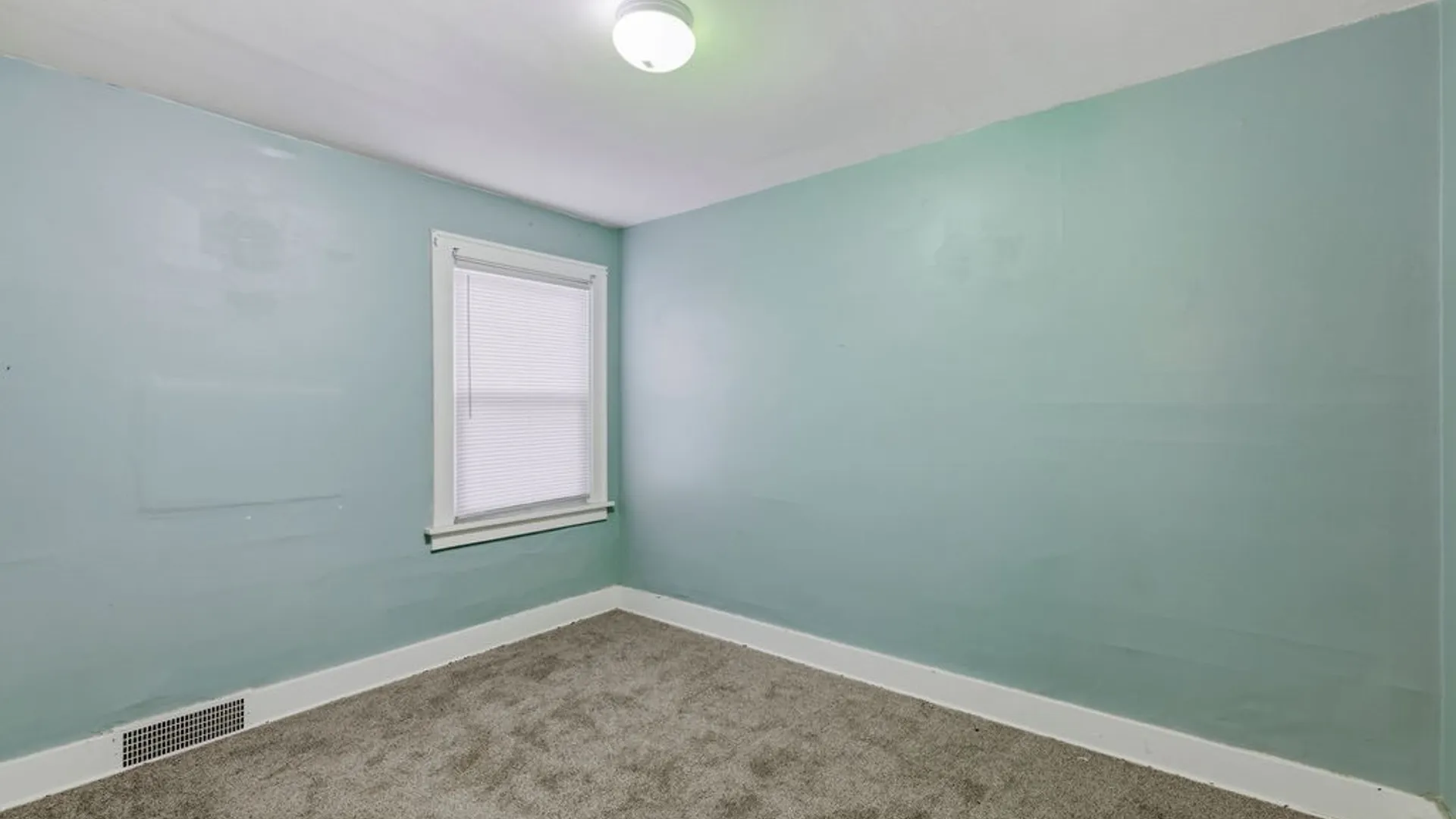 Property at 29 Avery Avenue, Buffalo, NY 14216 10