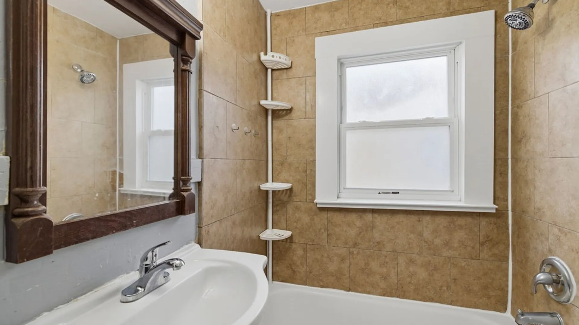 Property at 29 Avery Avenue, Buffalo, NY 14216 12