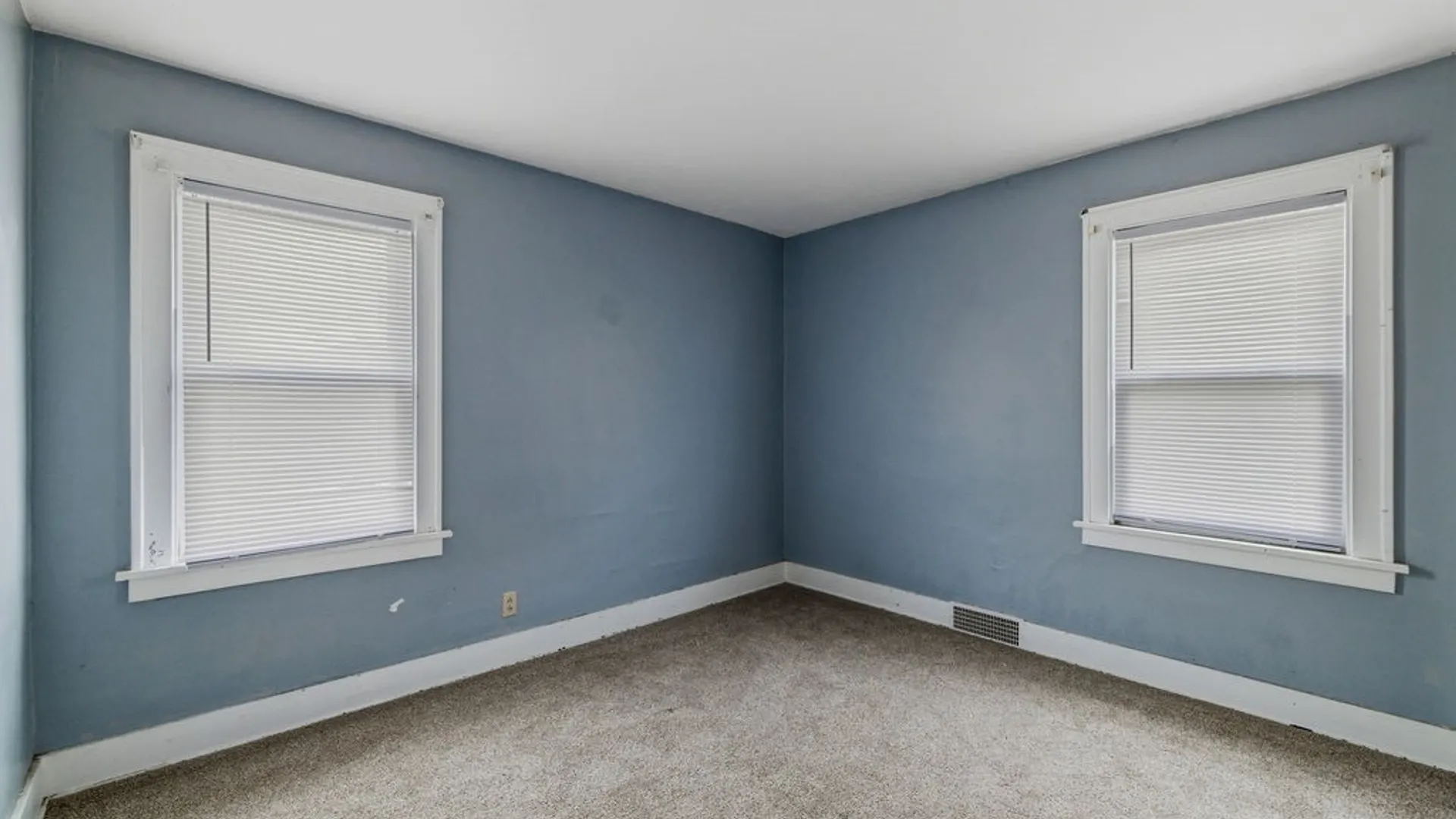 Property at 29 Avery Avenue, Buffalo, NY 14216 13