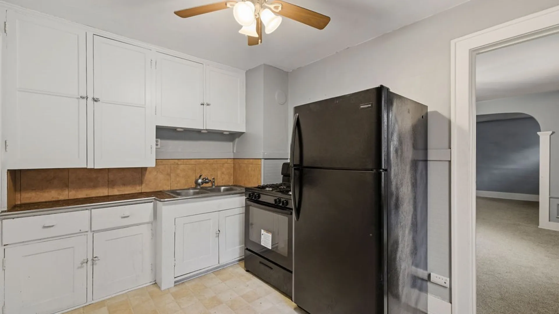 Property at 29 Avery Avenue, Buffalo, NY 14216 2