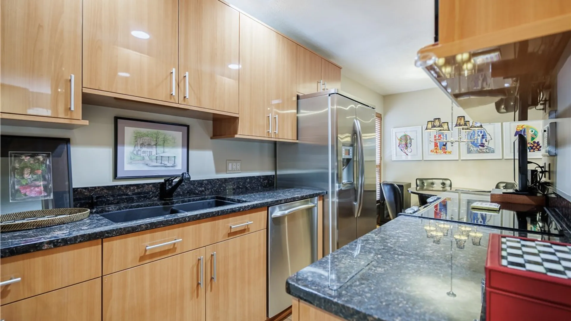 Property at 1599 East Avenue, Rochester, NY 14610 15