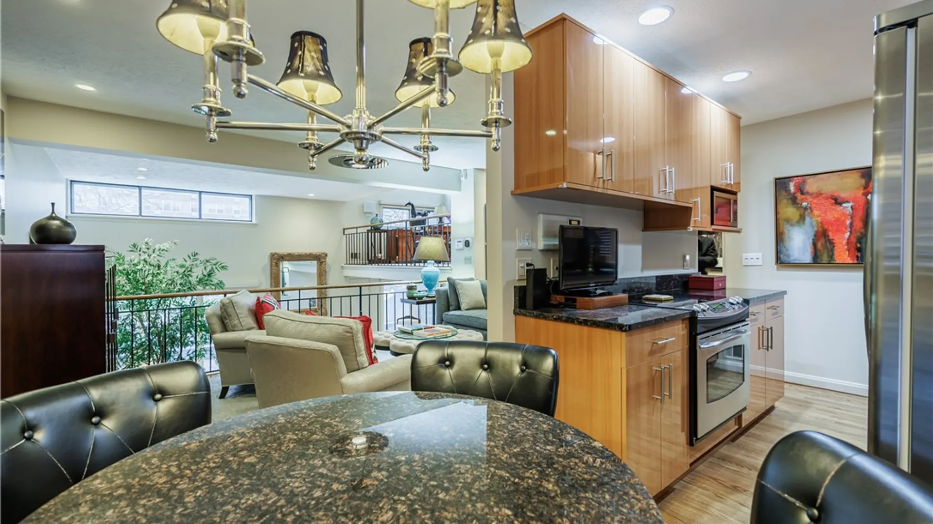 Property at 1599 East Avenue, Rochester, NY 14610 19