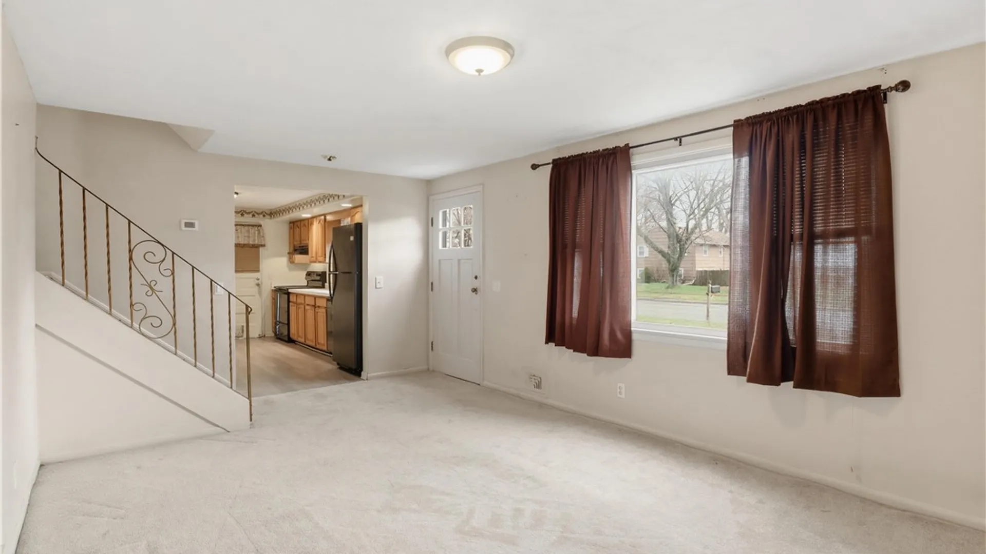 Property at 577 Fetzner Road, Greece, NY 14626 5
