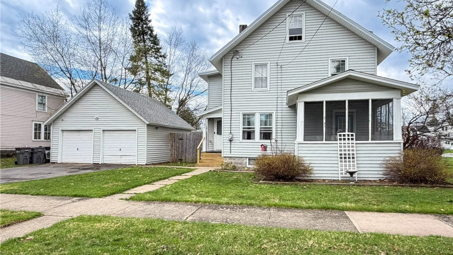 Property at 824 Floyd Avenue, Rome, NY 13440 4