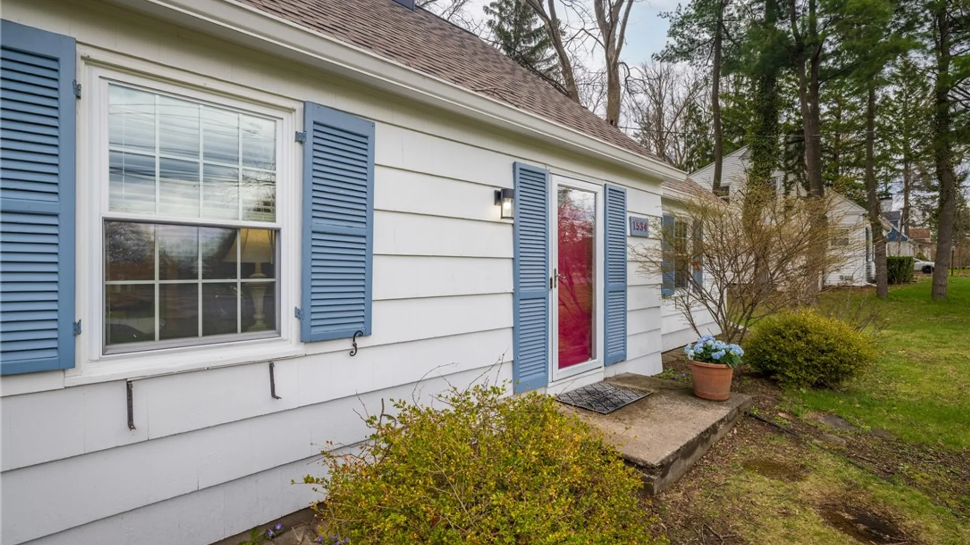 Property at 1534 Crittenden Road, Brighton, NY 14623 4
