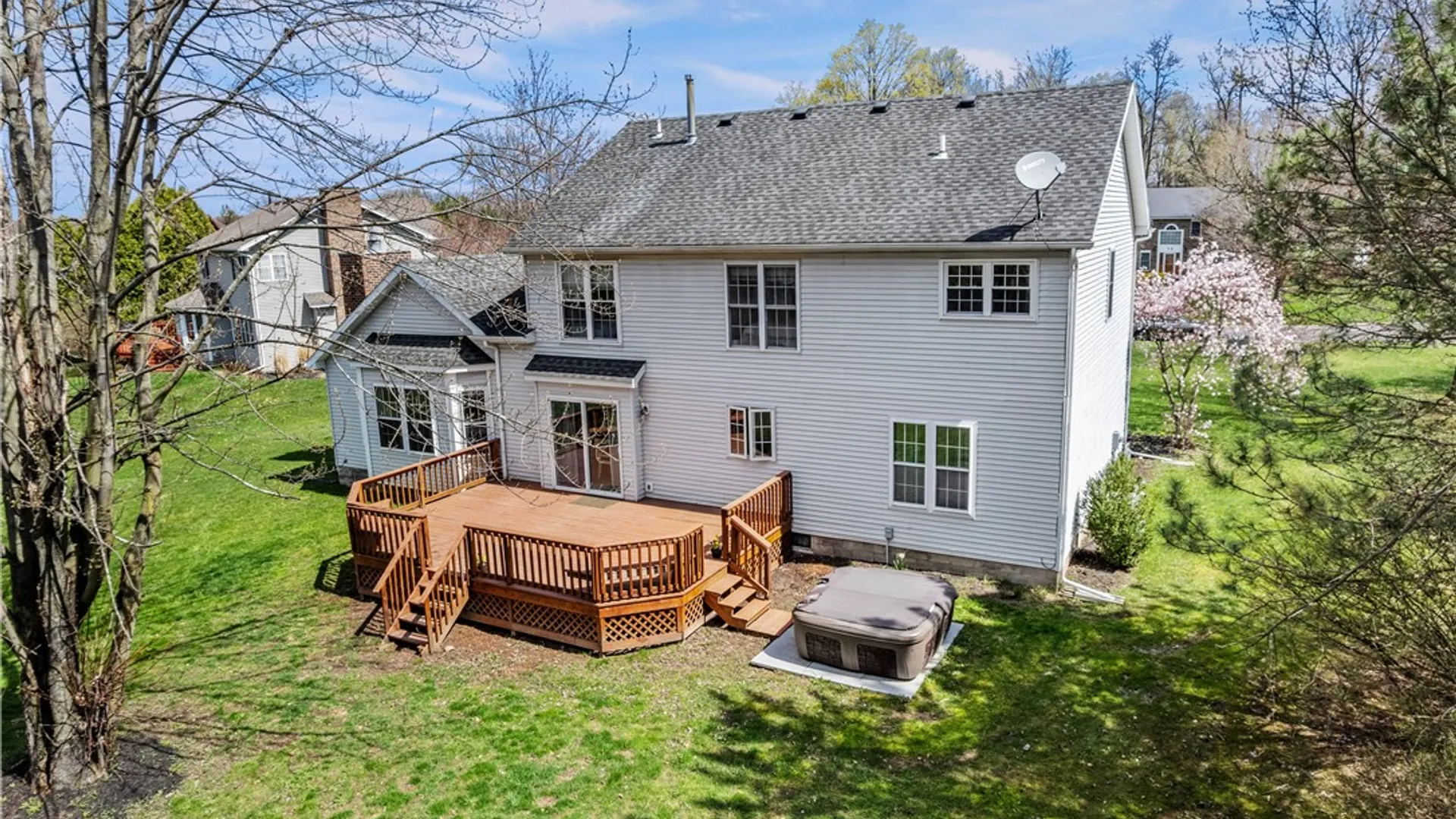 Property at 17 Oakshire Way, Henrietta, NY 14534 23
