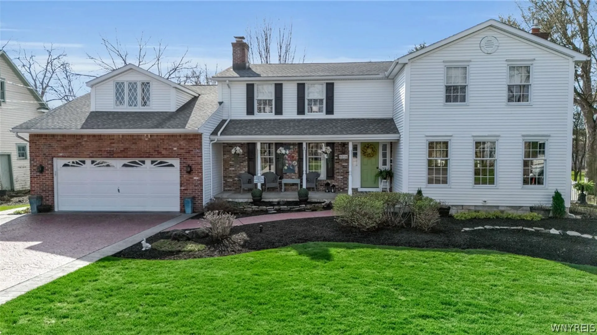 Property at 6016 Elm St, Clarence, NY 14032 2