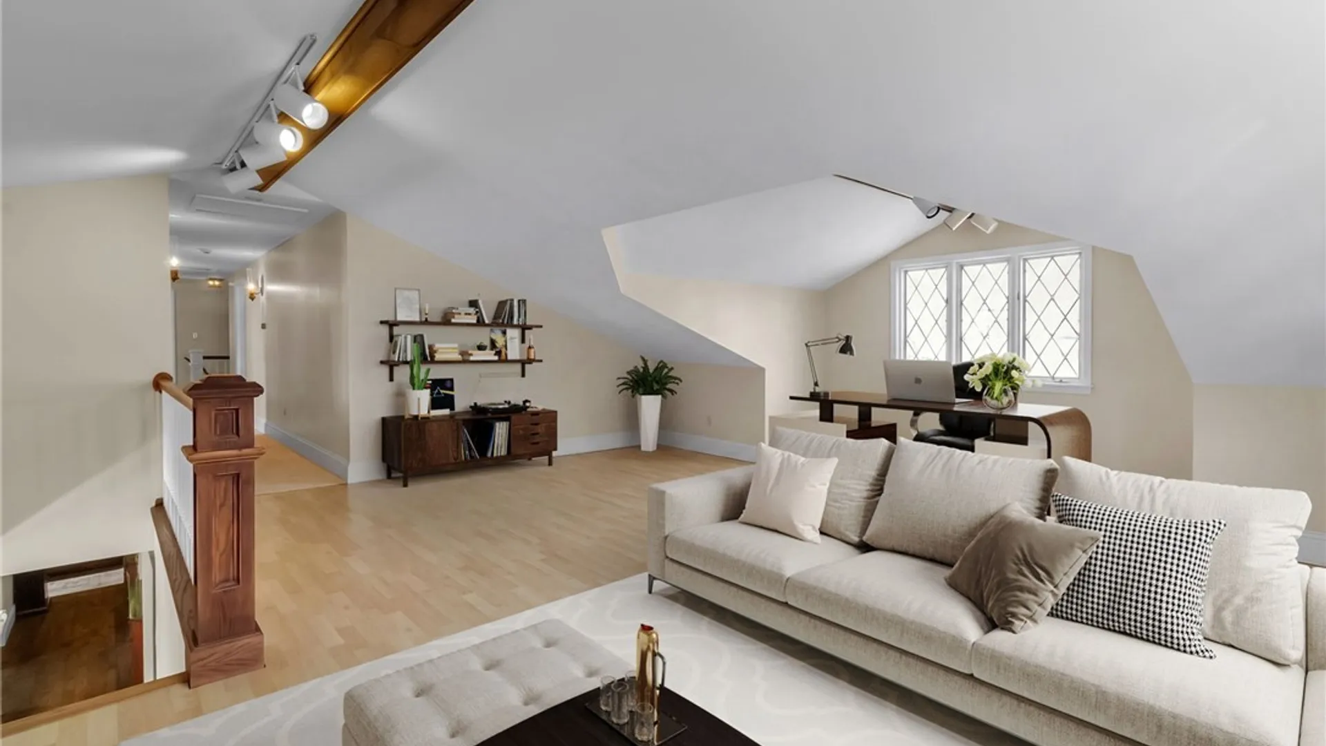 Property at 6016 Elm St, Clarence, NY 14032 25