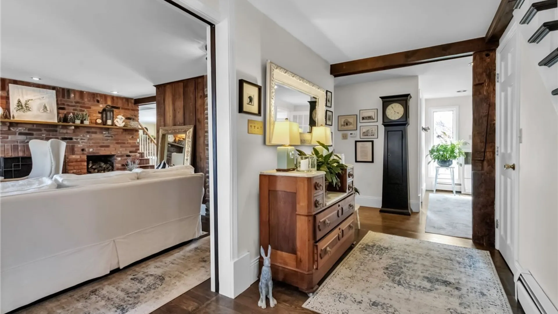 Property at 6016 Elm St, Clarence, NY 14032 8