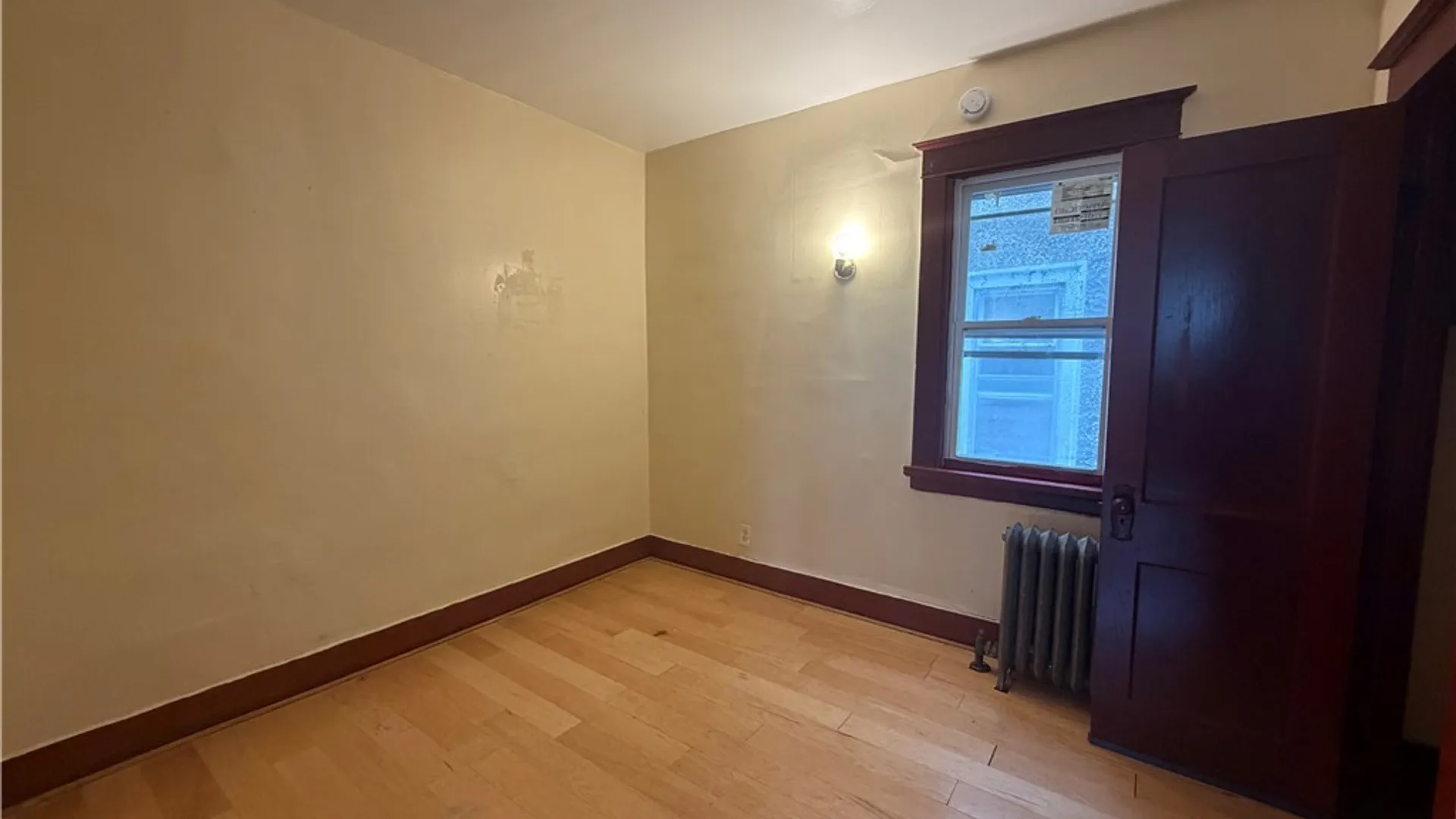Property at 32 Lark Street, Buffalo, NY 14211 11