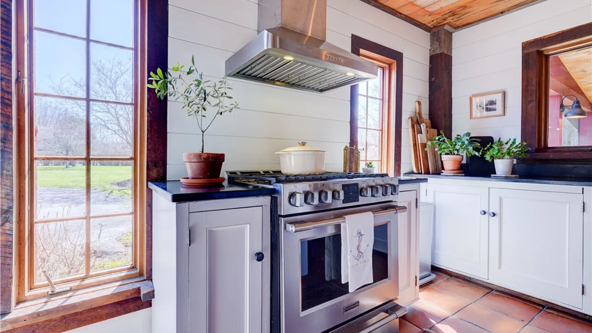 Property at 65 Mitchell Road, Pittsford, NY 14534 19