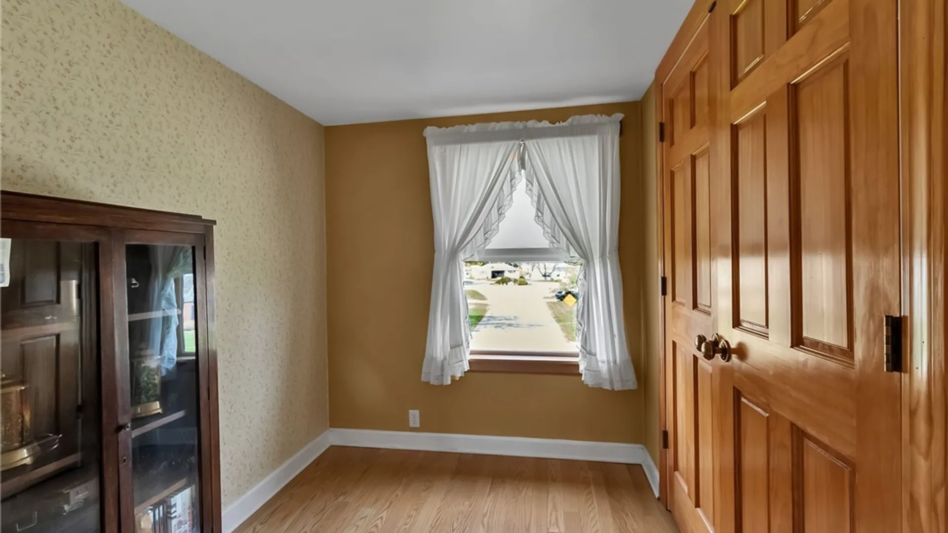 Property at 65 Potter Avenue, Orchard Park, NY 14127 32