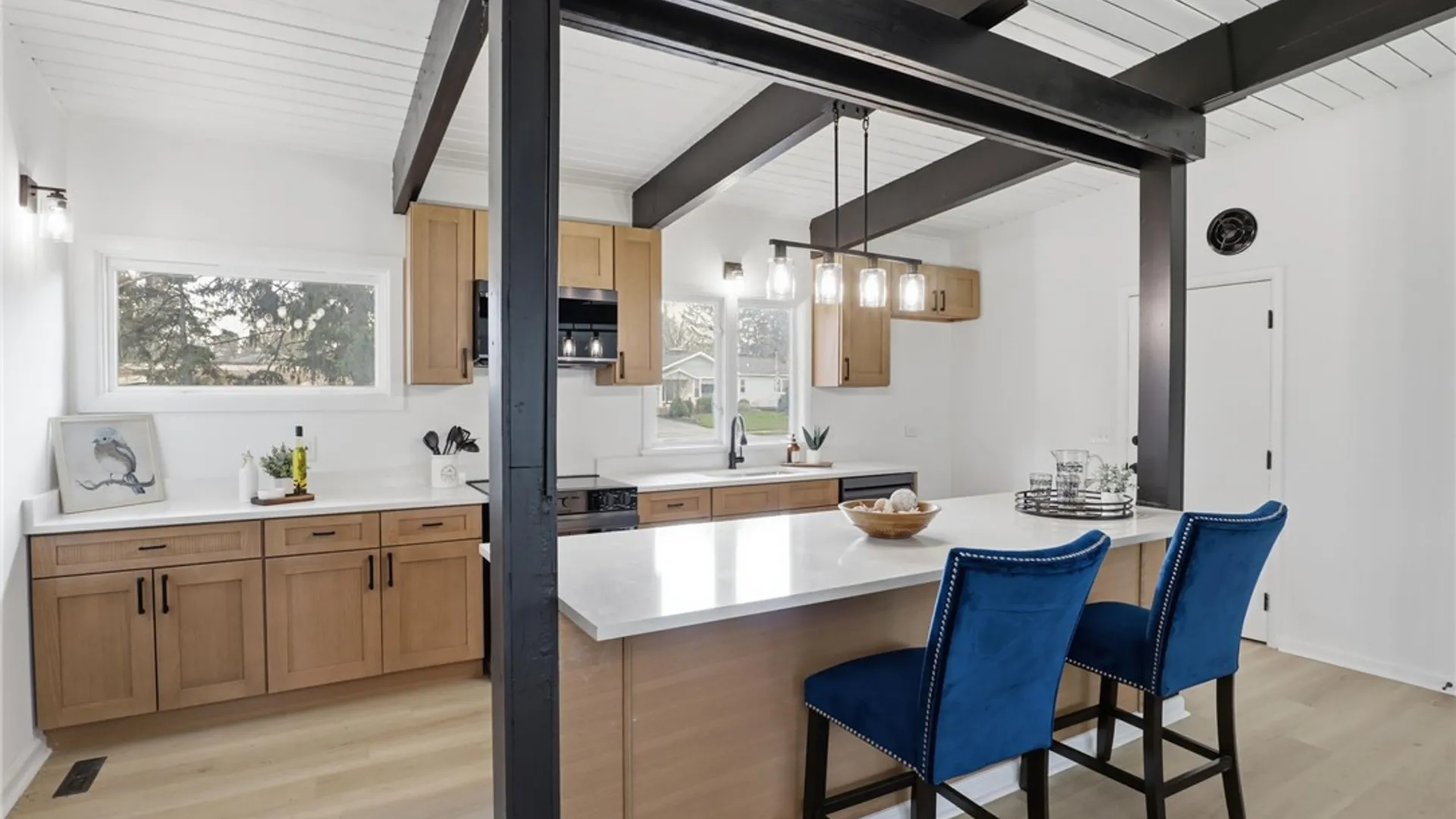 Property at 321 Brookview Drive, Irondequoit, NY 14617 11