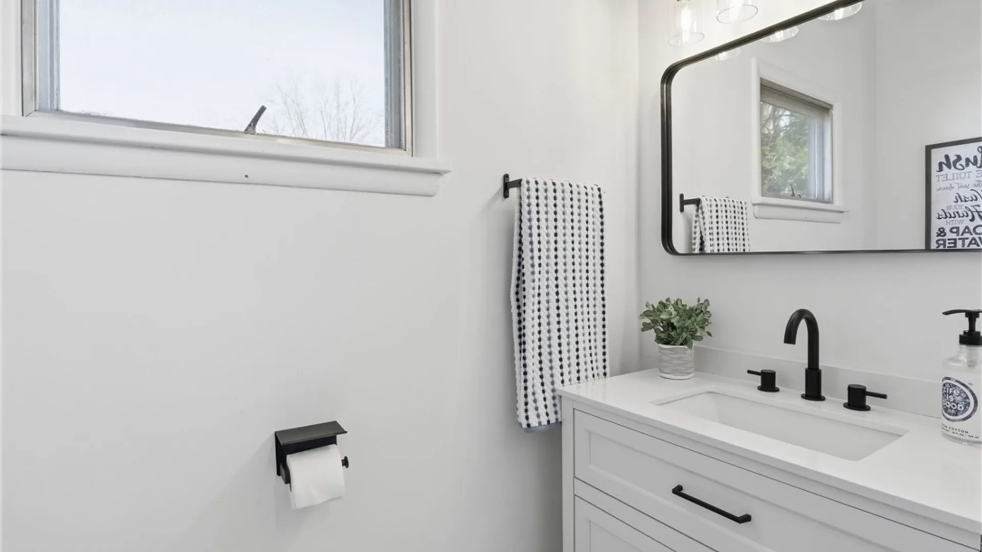 Property at 321 Brookview Drive, Irondequoit, NY 14617 21