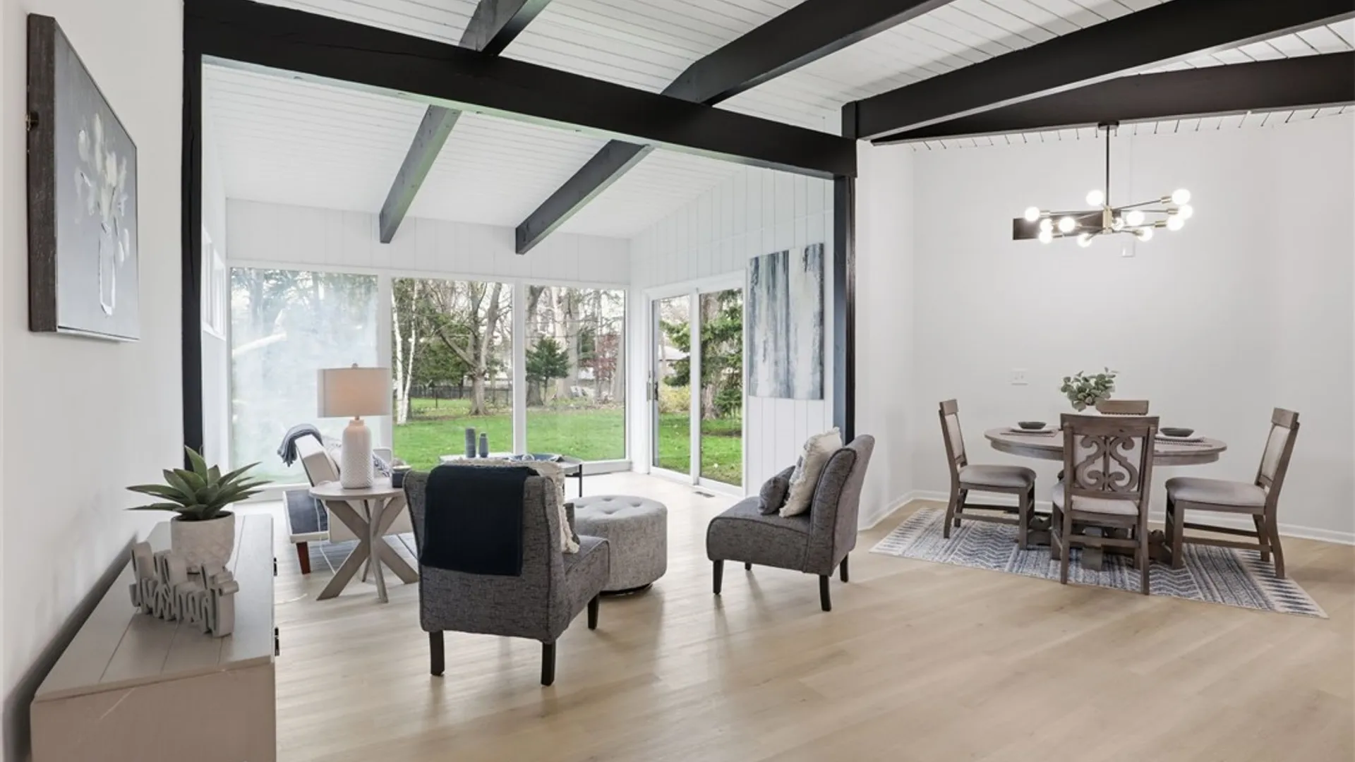 Property at 321 Brookview Drive, Irondequoit, NY 14617 4