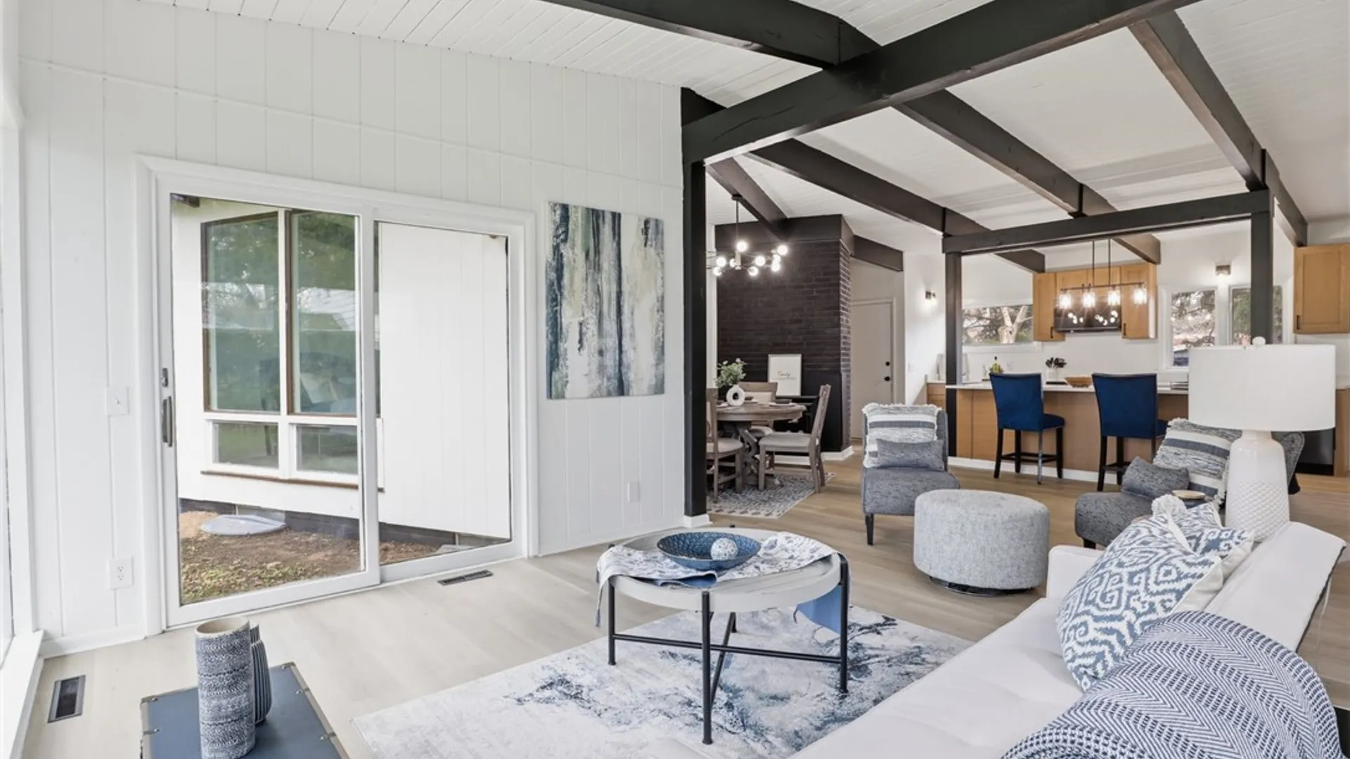 Property at 321 Brookview Drive, Irondequoit, NY 14617 7