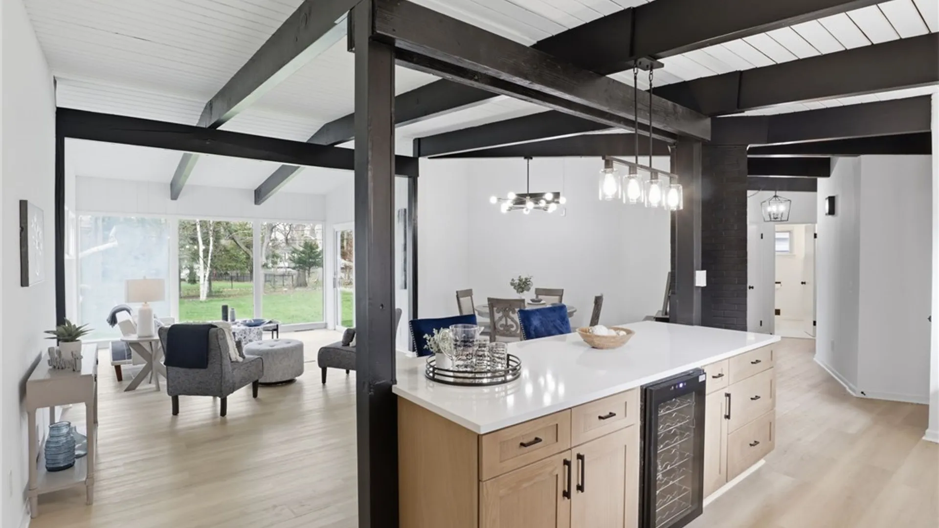 Property at 321 Brookview Drive, Irondequoit, NY 14617 9