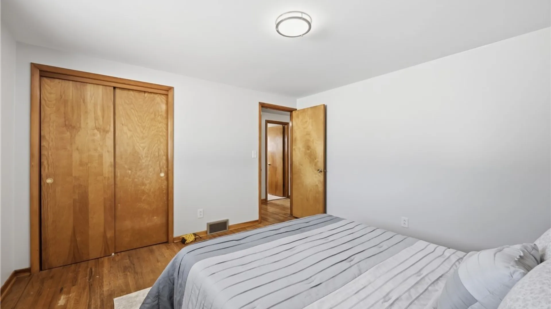 Property at 69 Jane Lane, Cheektowaga, NY 14043 21
