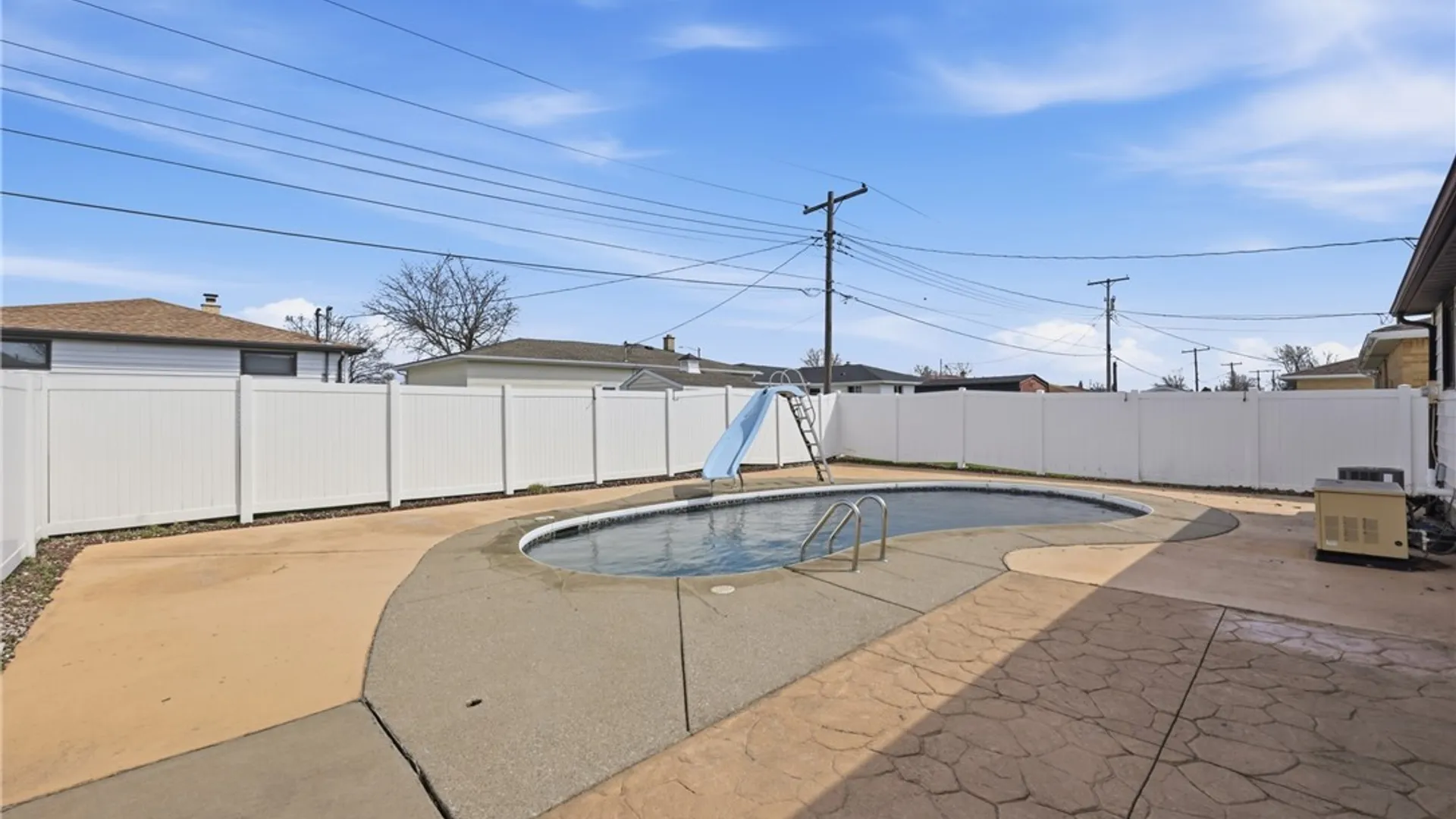 Property at 69 Jane Lane, Cheektowaga, NY 14043 42