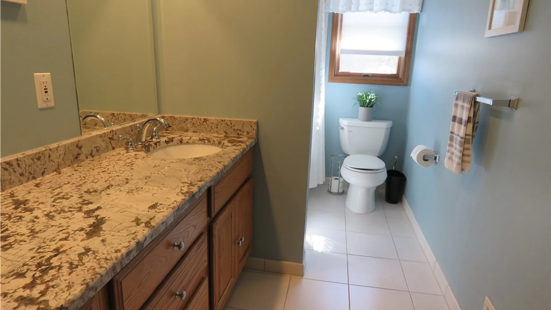 Property at 252 Golden Rd, Chili, NY 14624 18