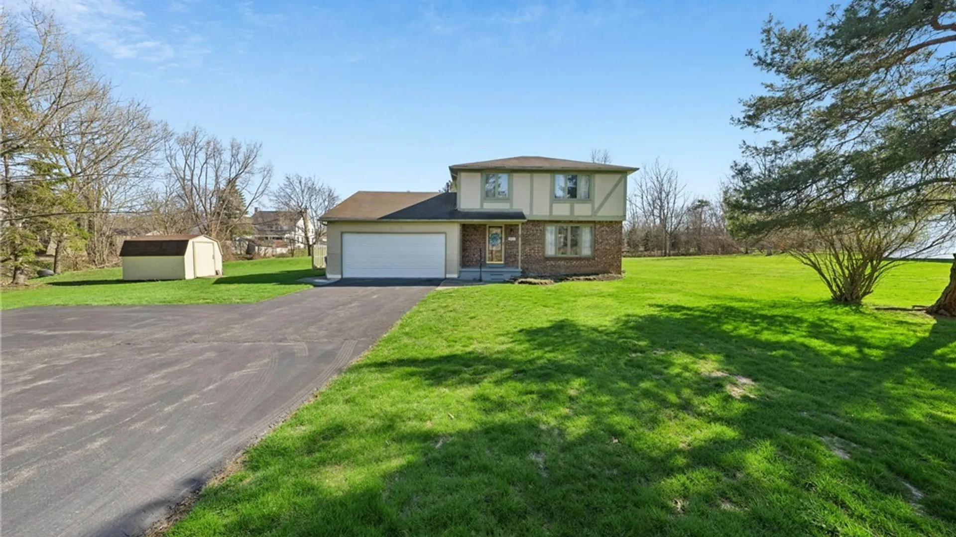 Property at 9033 Greiner Road, Clarence, NY 14031 2
