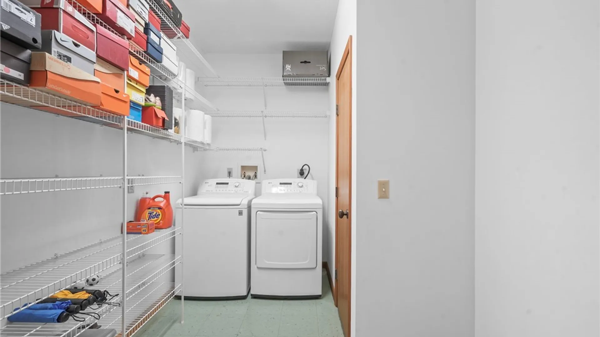 Property at 61 Highgate Cir, Lansing, NY 14850 16