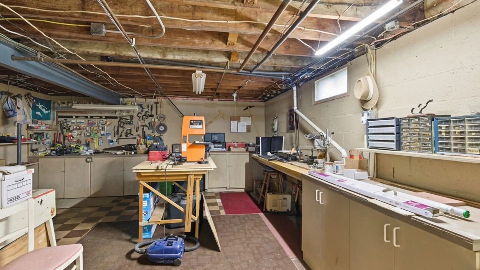 Property at 525 Orchard Road, Geddes, NY 13209 28