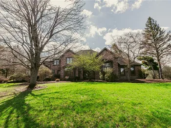 Property at 27 Fall Meadow Drive, Pittsford, NY 14534