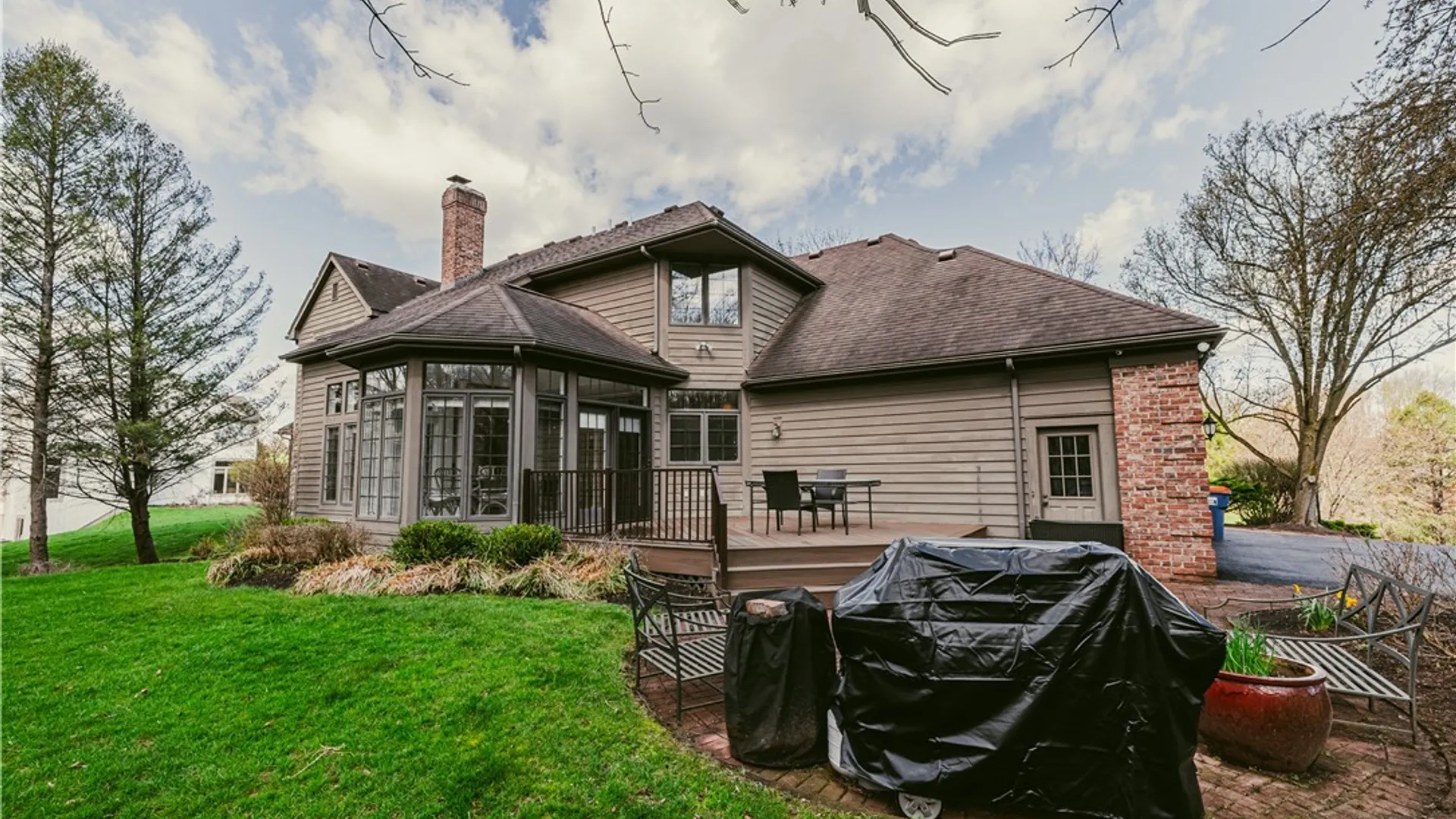 Property at 27 Fall Meadow Drive, Pittsford, NY 14534 38