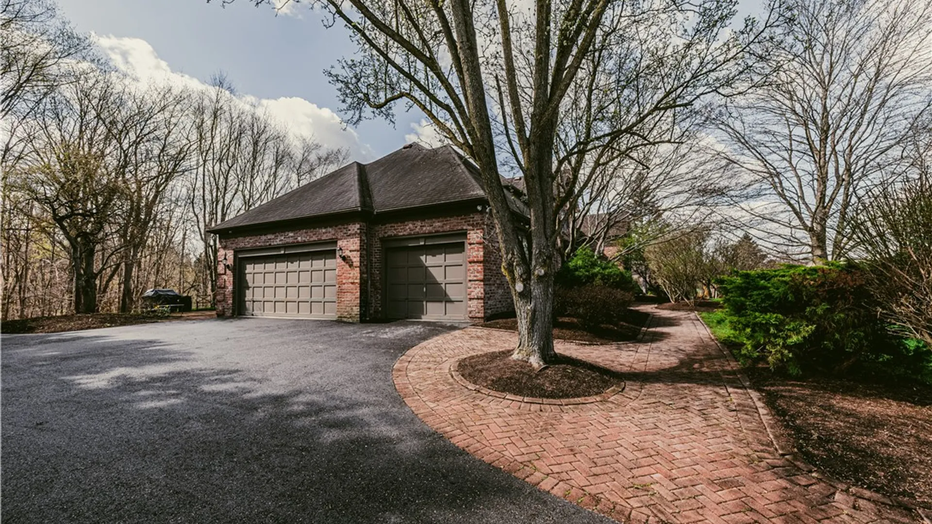 Property at 27 Fall Meadow Drive, Pittsford, NY 14534 40