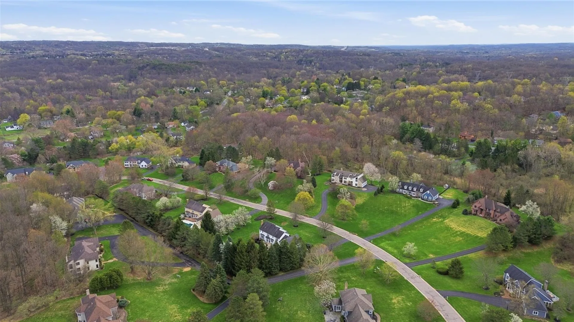 Property at 27 Fall Meadow Drive, Pittsford, NY 14534 46