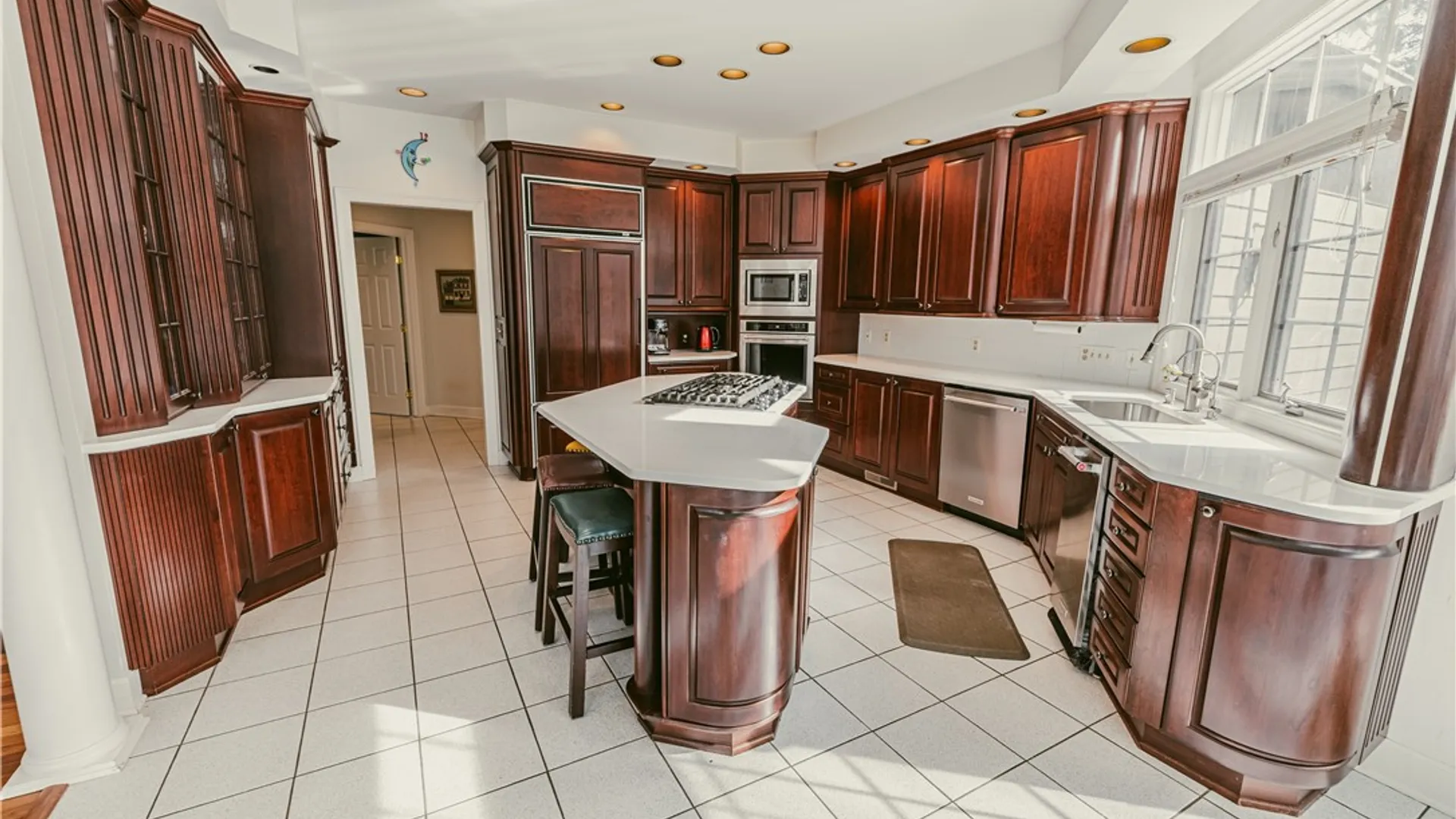Property at 27 Fall Meadow Drive, Pittsford, NY 14534 7