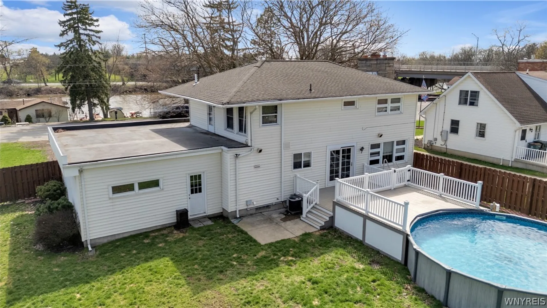 Property at 554 Sweeney Street, North Tonawanda, NY 14120 39
