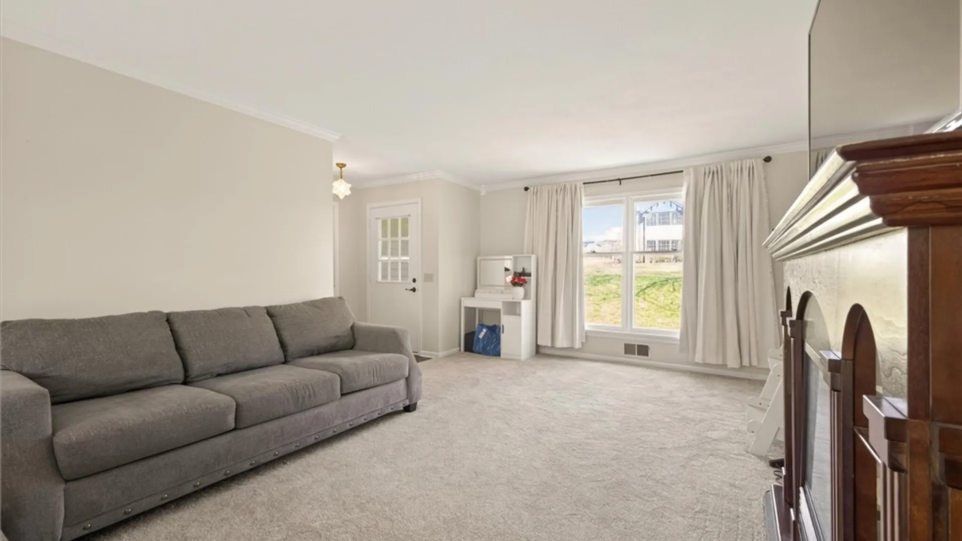 Property at 52 New Wickham Drive, Penfield, NY 14526 10