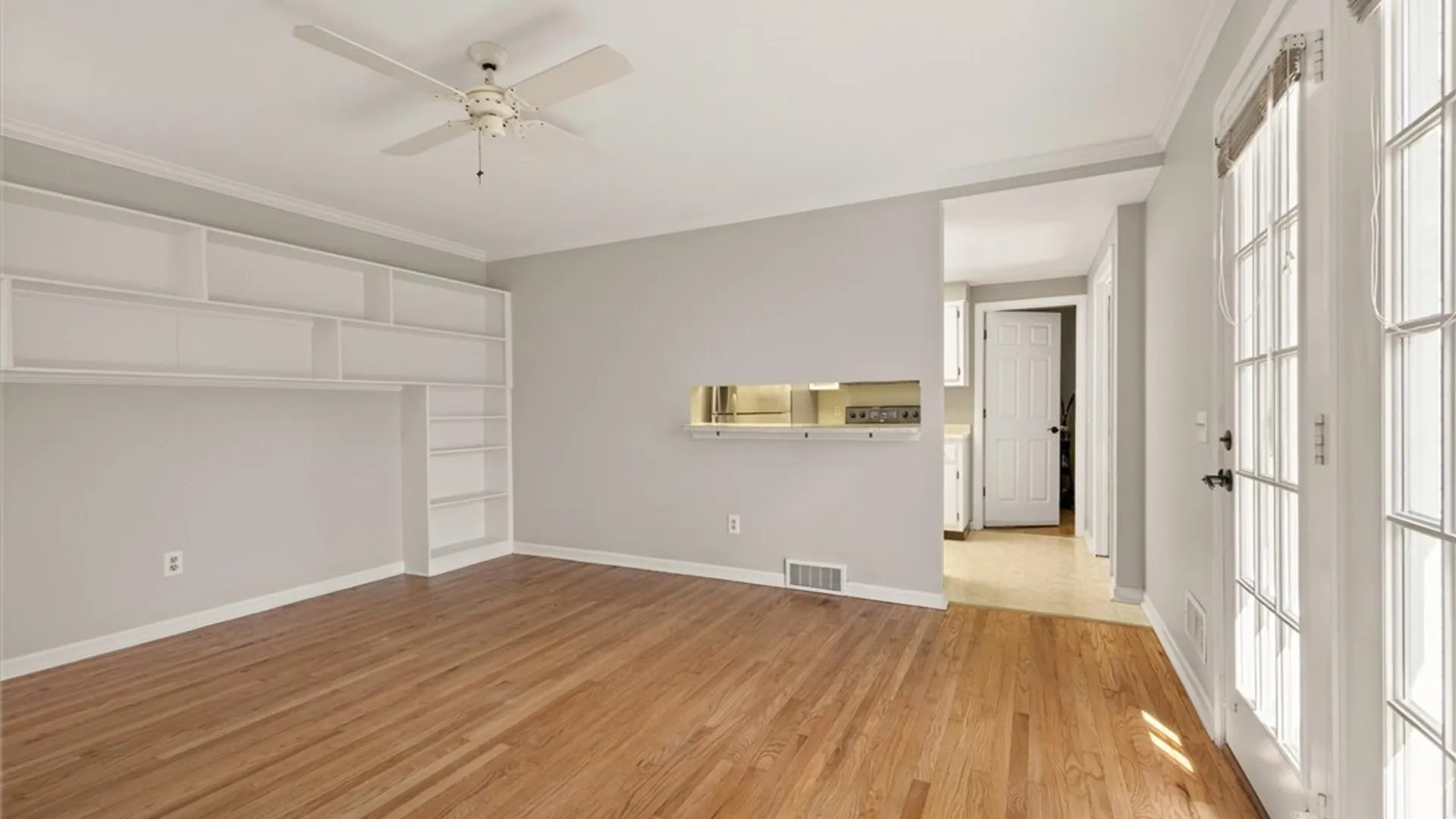 Property at 52 New Wickham Drive, Penfield, NY 14526 15