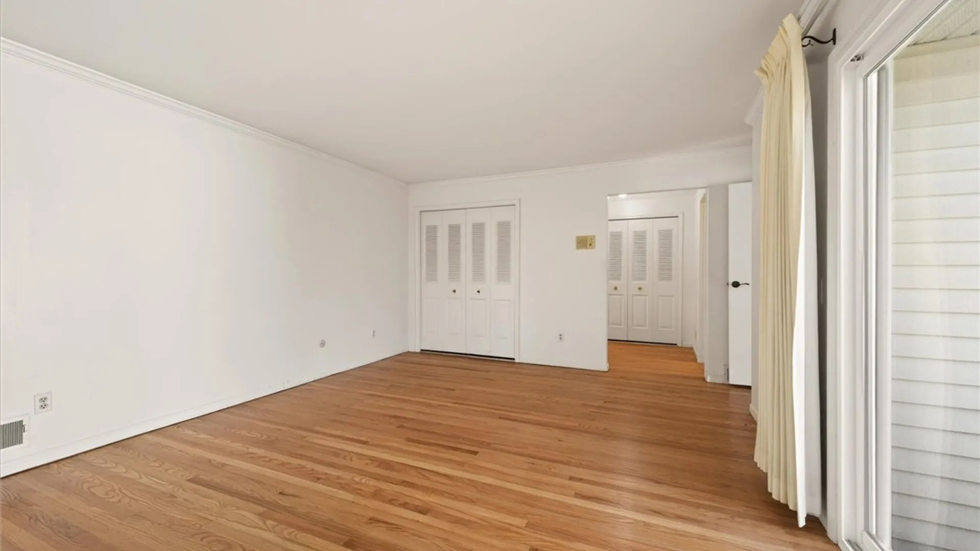 Property at 52 New Wickham Drive, Penfield, NY 14526 20