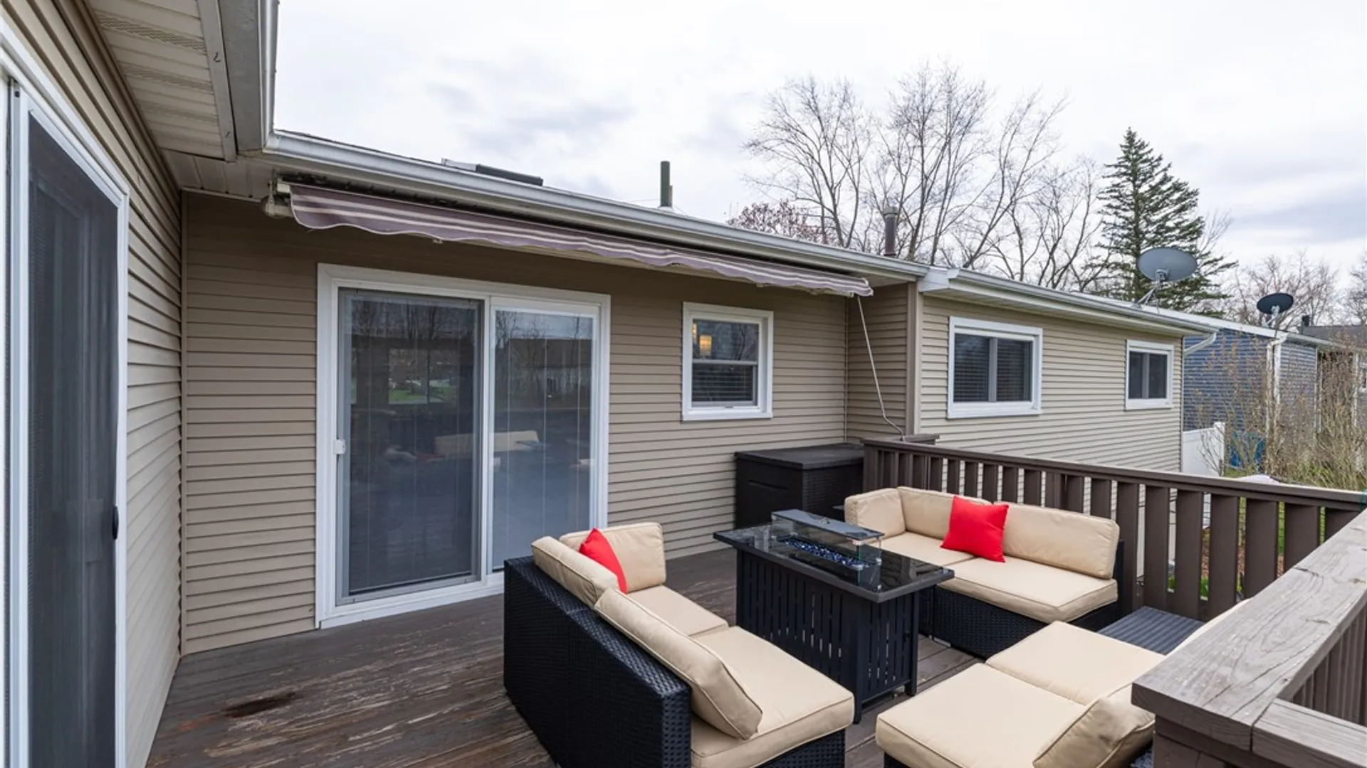 Property at 27 Florendin Drive, Henrietta, NY 14467 35