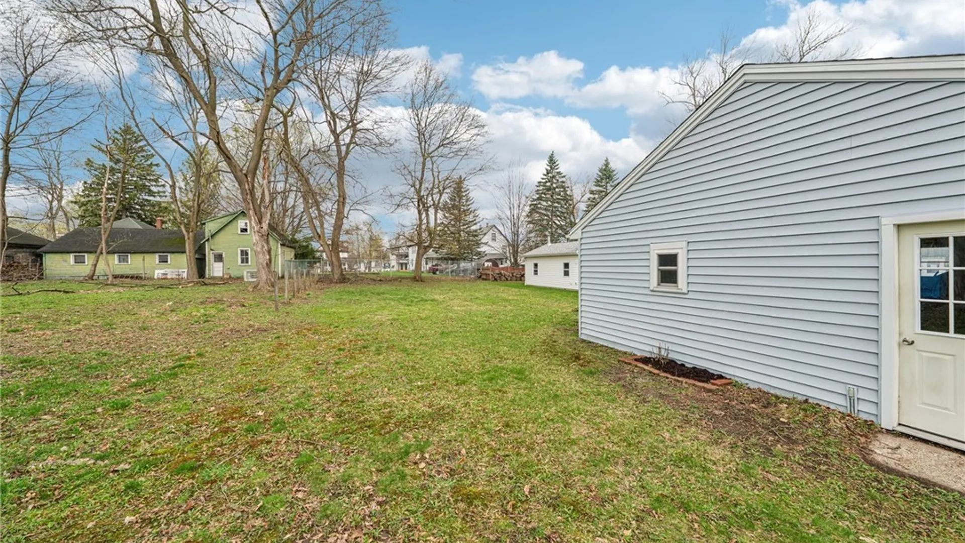 Property at 1468 Elm Street, Alden, NY 14004 42