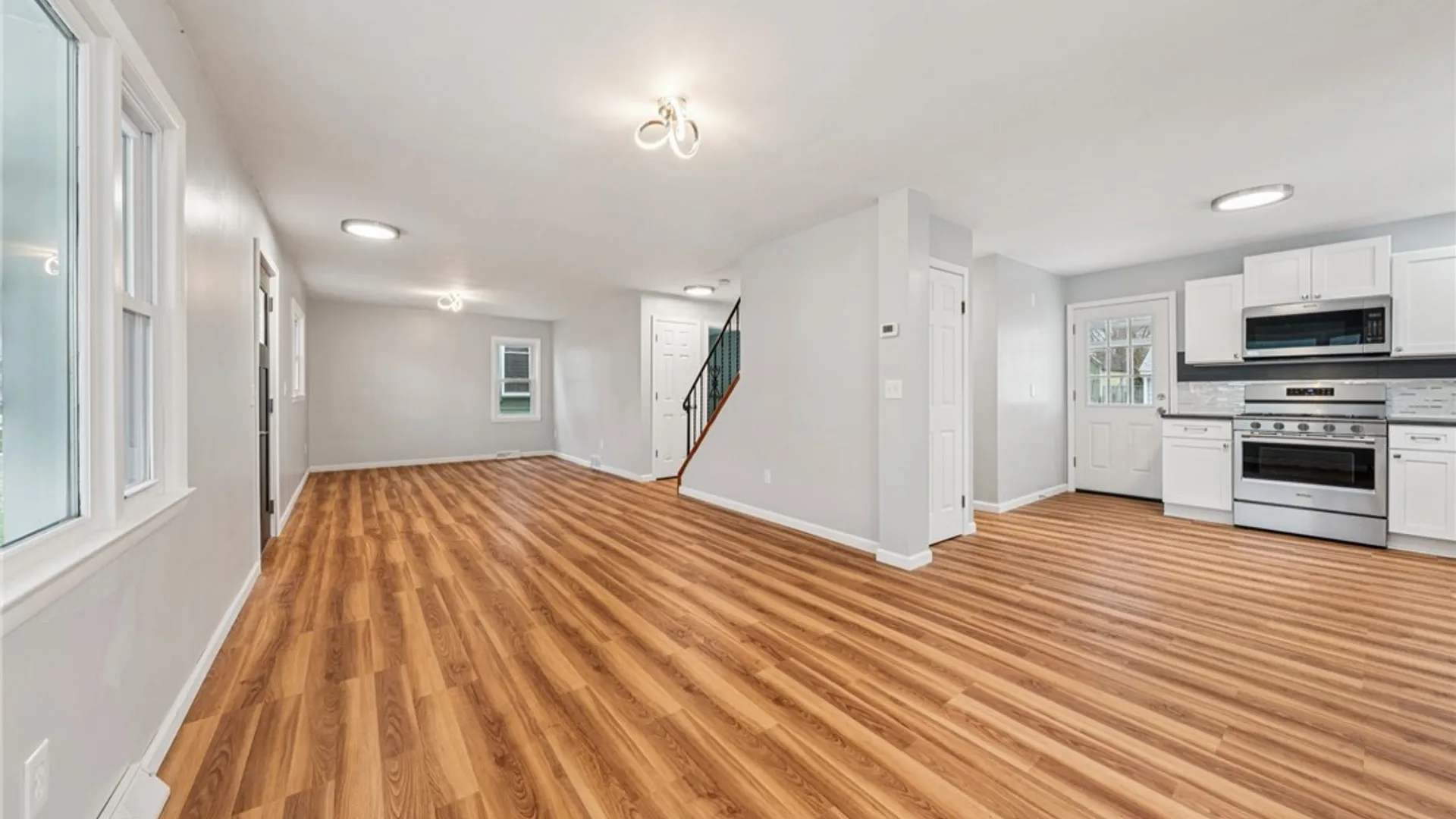 Property at 1468 Elm Street, Alden, NY 14004 7