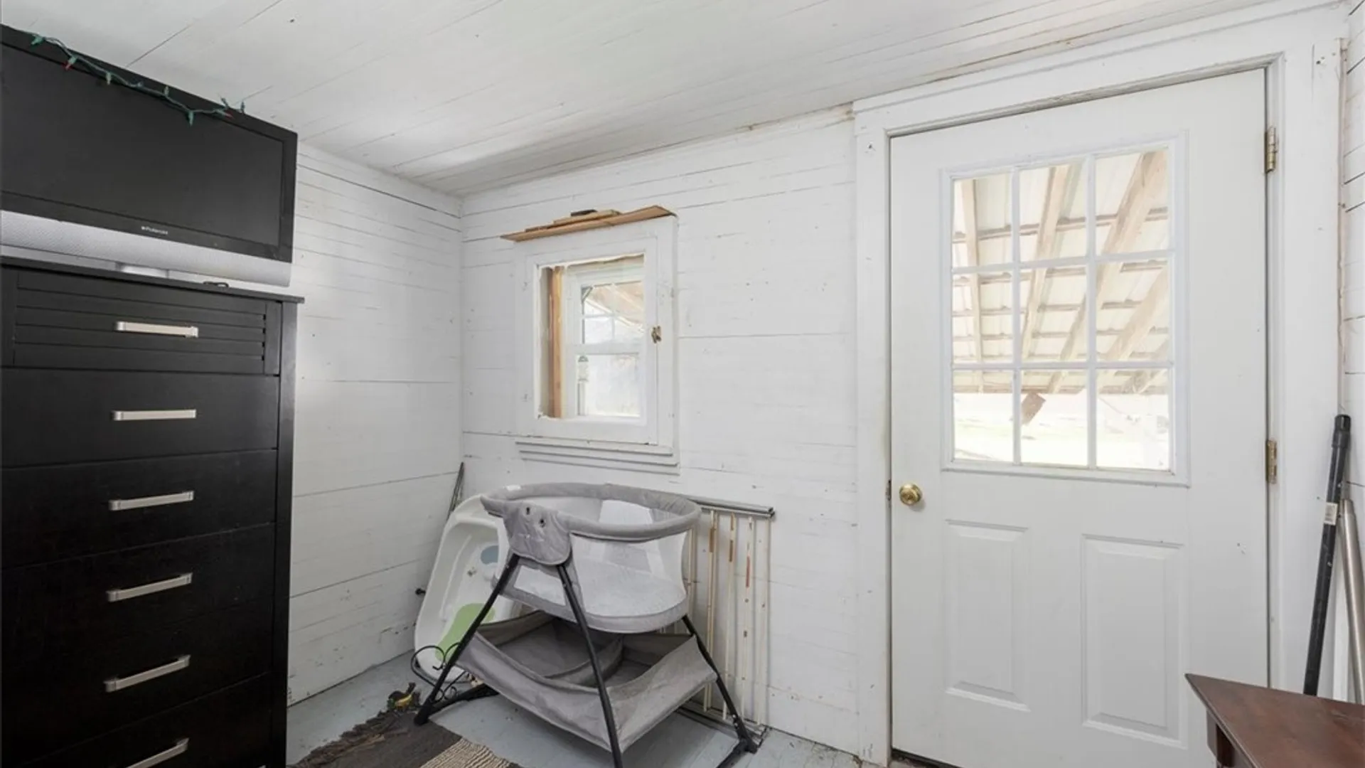 Property at 52 Woodward Avenue, Concord, NY 14141 16