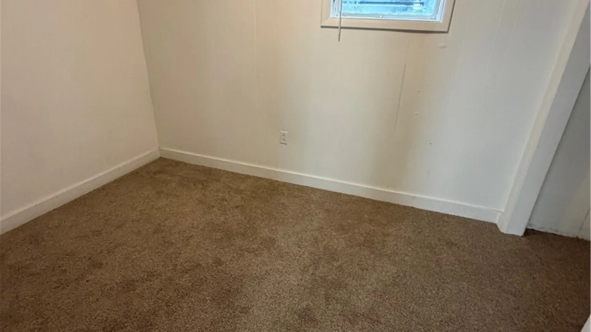 Property at 133 Lakeview Avenue, Syracuse, NY 13204 10