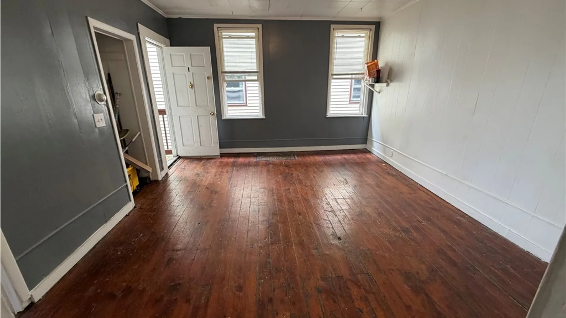 Property at 133 Lakeview Avenue, Syracuse, NY 13204 8