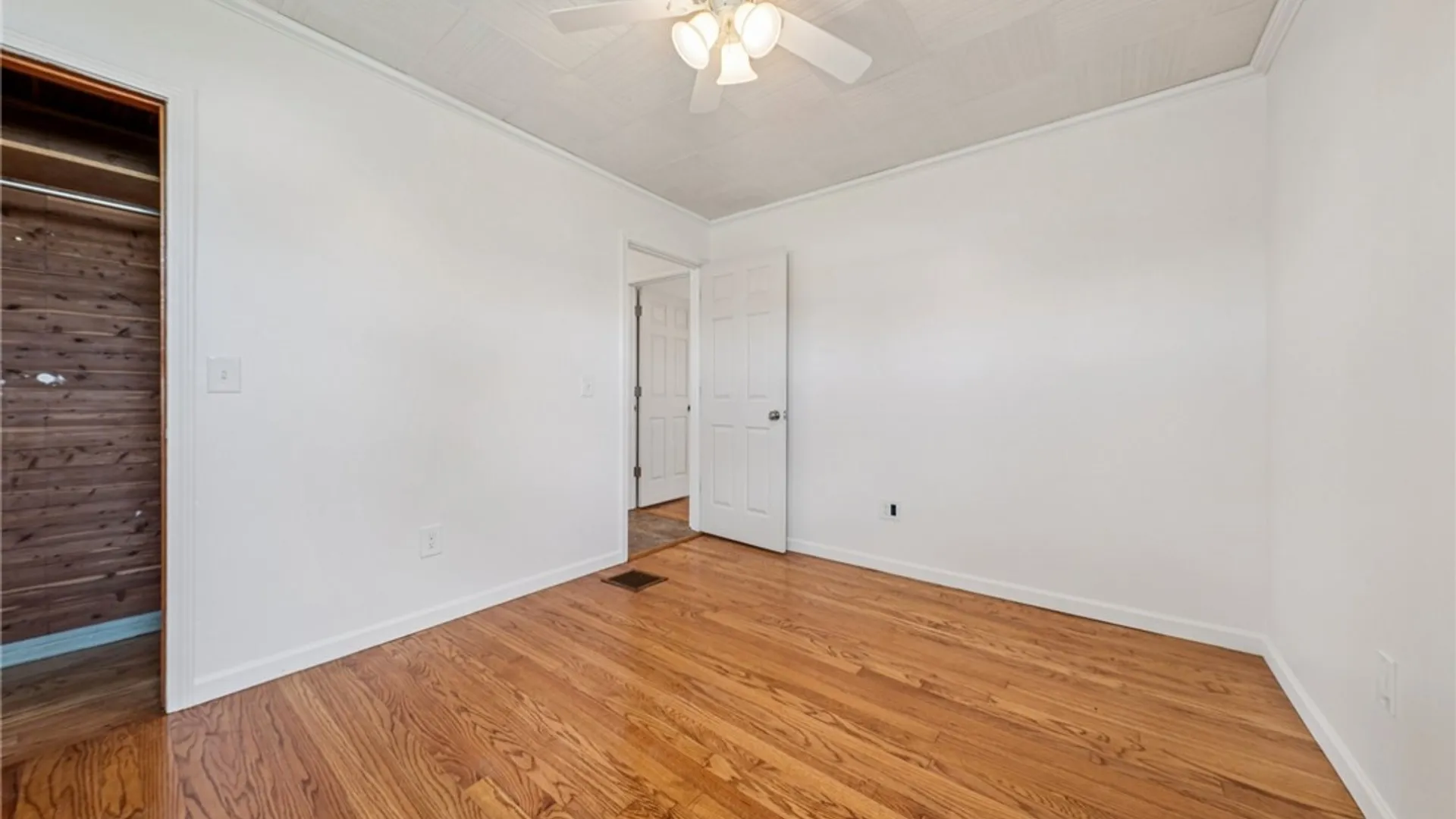 Property at 103 Hart Street, Batavia City, NY 14020 20