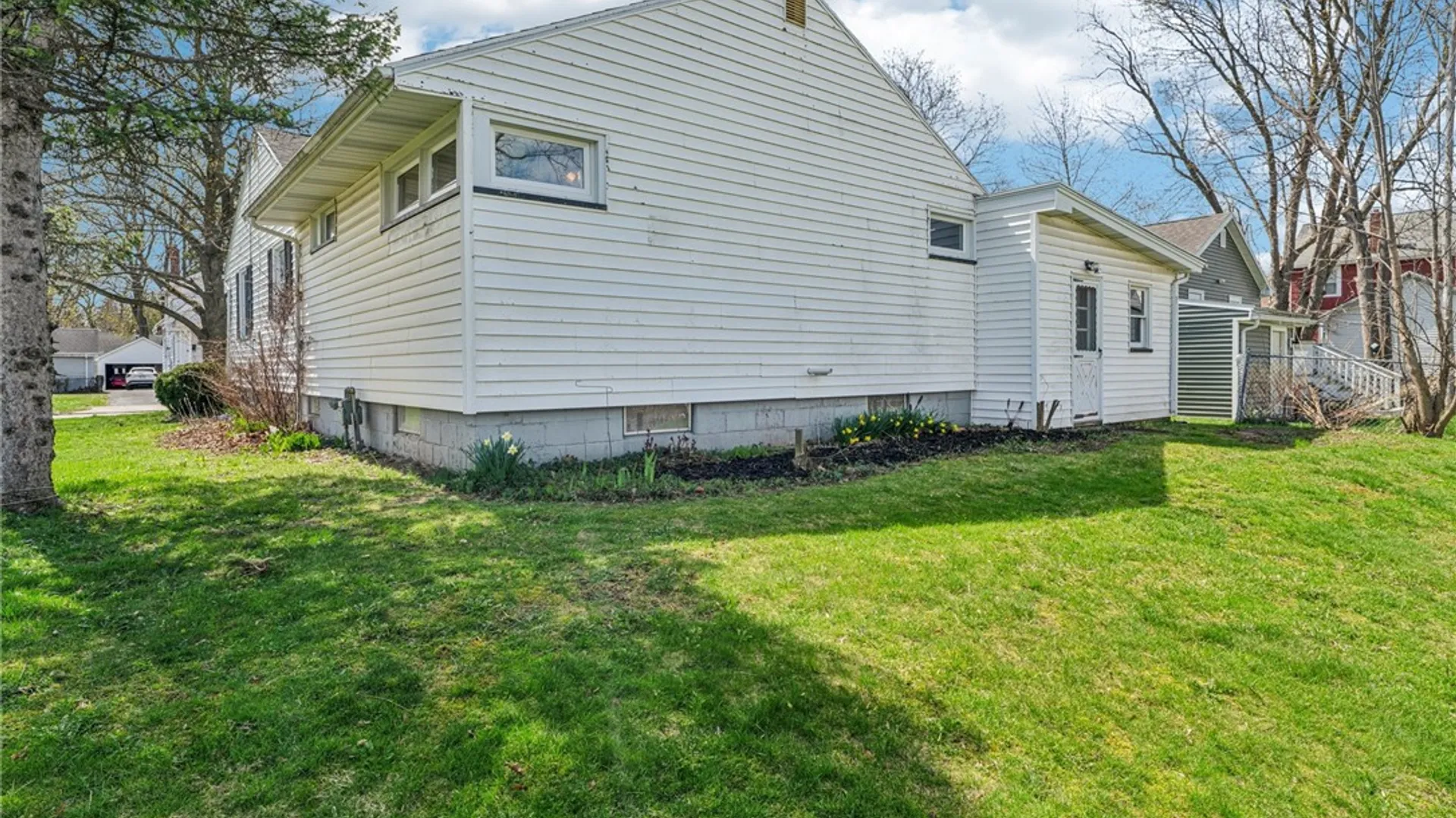 Property at 103 Hart Street, Batavia City, NY 14020 32