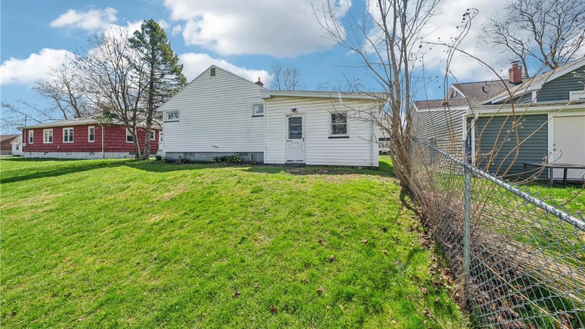 Property at 103 Hart Street, Batavia City, NY 14020 34