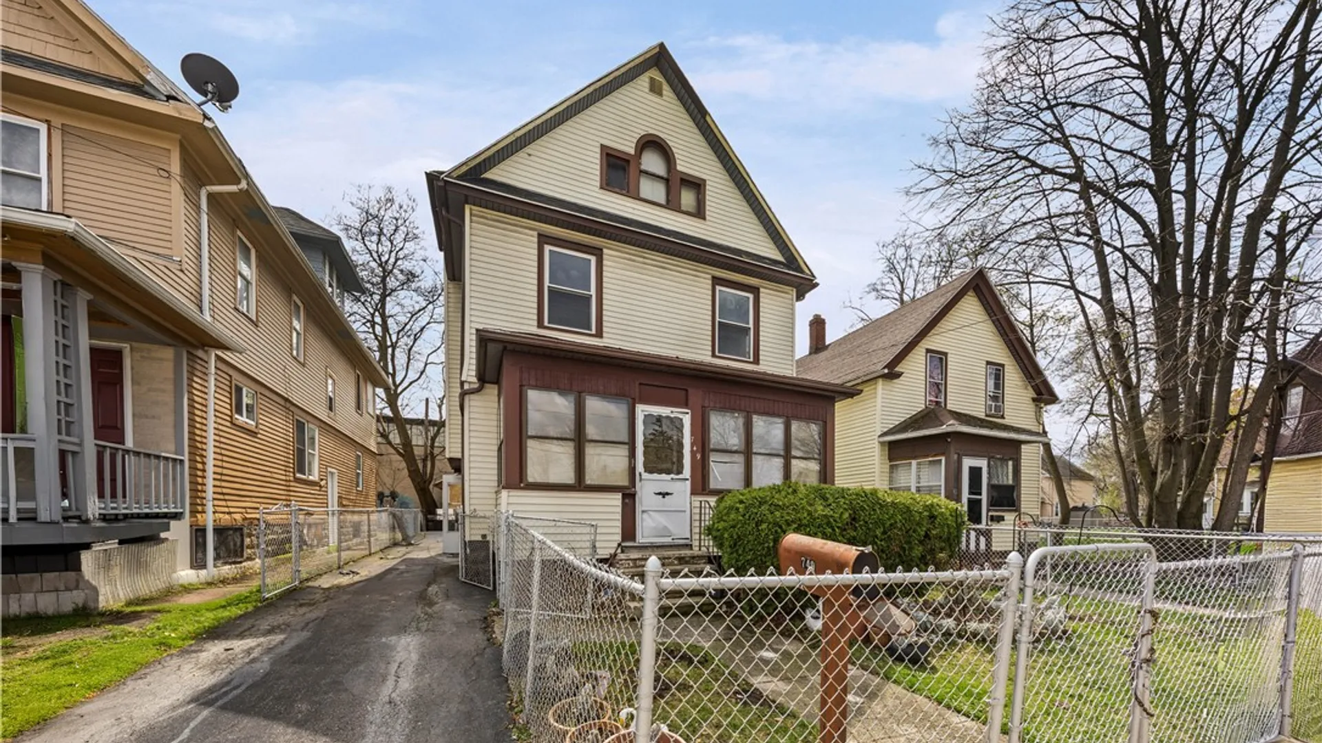 Property at 749 Avenue D, Rochester, NY 14621 2