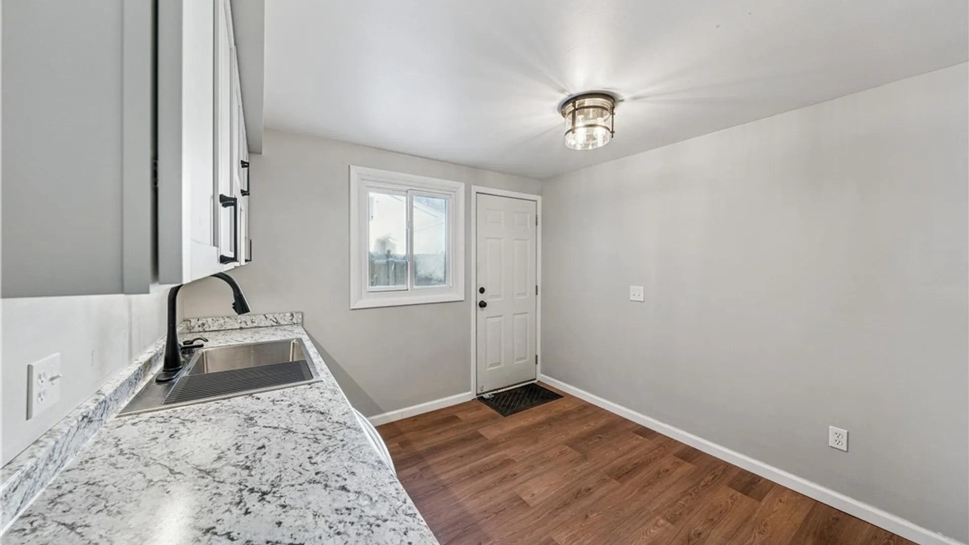 Property at 32 Pebble Creek Drive, Cheektowaga, NY 14227 10