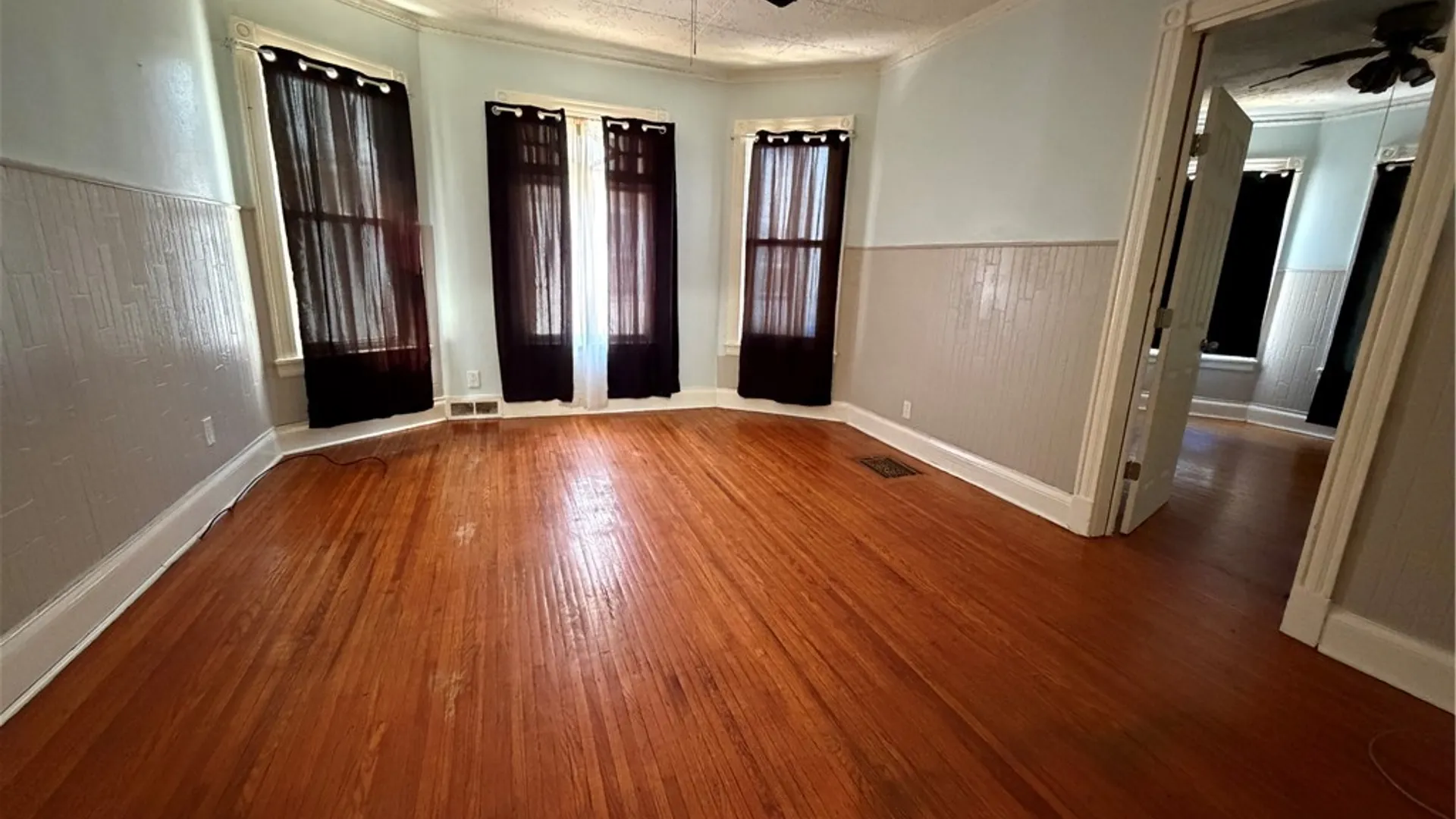 Property at 295 Glenwood Avenue, Rochester, NY 14613 21