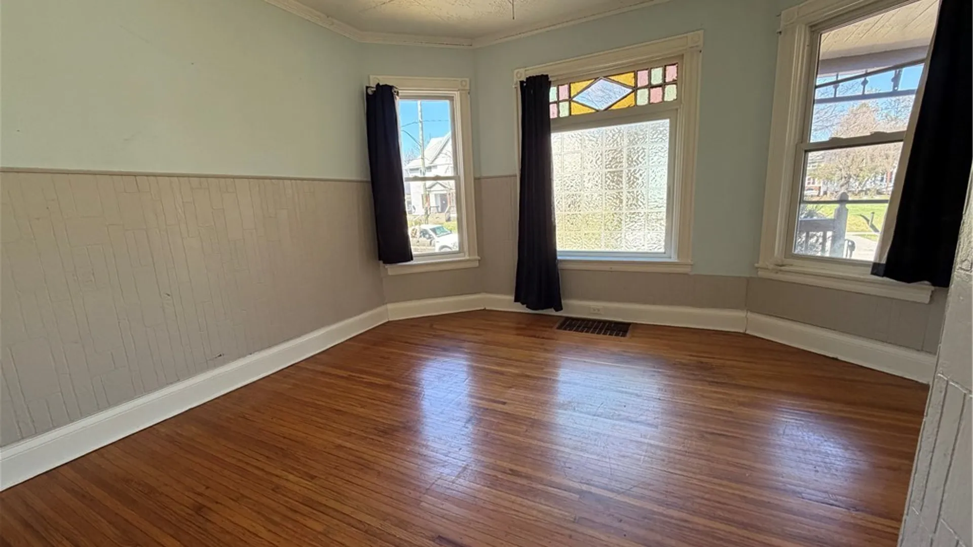 Property at 295 Glenwood Avenue, Rochester, NY 14613 22