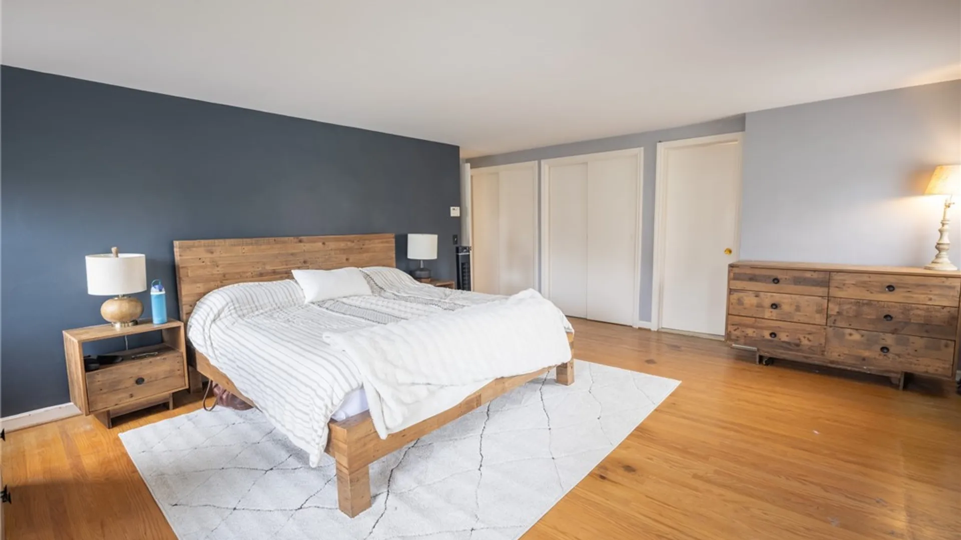 Property at 75 Pickwick Drive, Pittsford, NY 14618 22